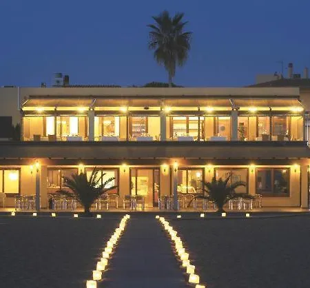 Lido Chelo Aparthotel 3*